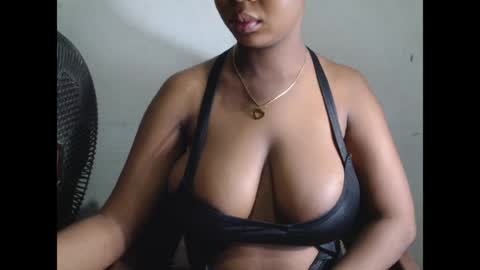 kinkyjuicexx online show from April 2026 09:26:02 PM