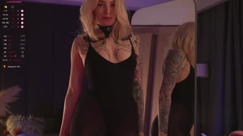 kinkylina_ online show from January 2025 01:12:02 PM