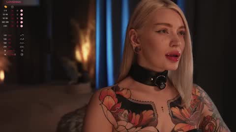 kinkylina_ online show from March 2025 06:32:01 PM