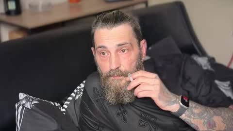 Snapshot of kinkyrusty chatting on November 2025 08:40:02 PM kinkyrusty online show from November 2025 08:40:02 PM