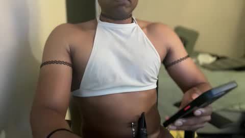 Snapshot of kinkyslutdee chatting on November 2025 07:01:02 PM kinkyslutdee online show from November 2025 07:01:02 PM