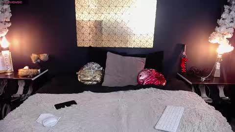 kinkyy_mom online show from October 2025 01:17:02 PM