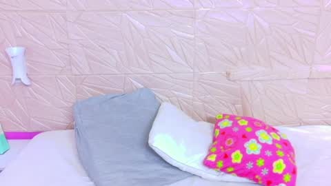 kinkyy_redhead online show from April 2026 01:12:02 PM