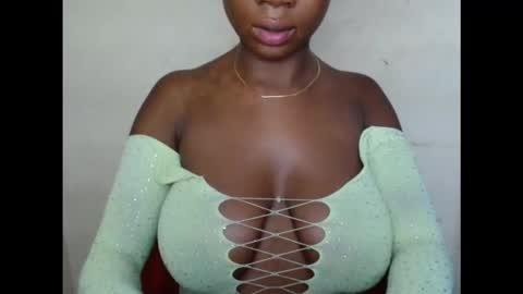 kinshi123 online show from September 2025 10:37:02 PM