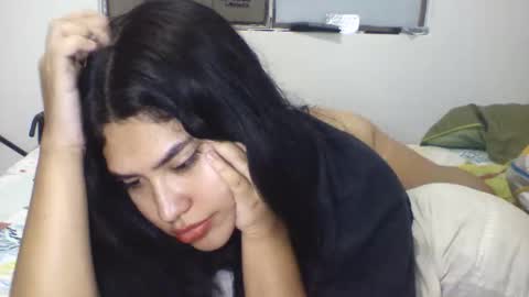 kion_and_valu online show from October 2025 01:28:01 AM