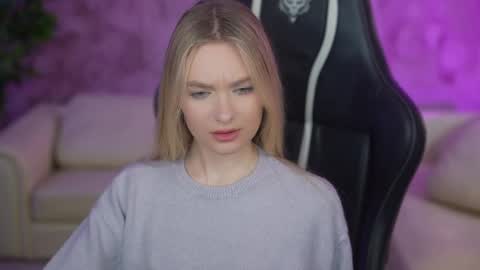 Sweet girls online show from March 2025 01:49:02 PM