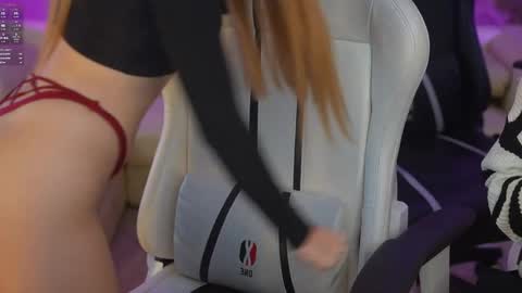 Sweet girls online show from March 2025 02:26:01 PM