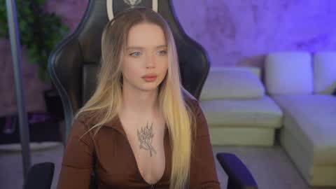 Sweet girls online show from October 2025 07:20:02 AM