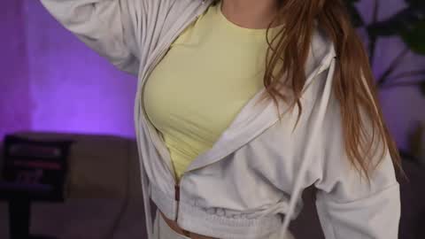 Sweet girls online show from March 2026 09:37:02 AM