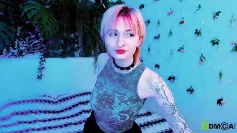 Kira online show from May 2026 08:48:01 PM