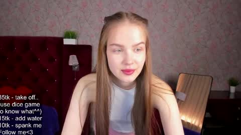 Snapshot of kira_here_ chatting on June 2026 07:35:01 AM Kira online show from June 2026 07:35:01 AM