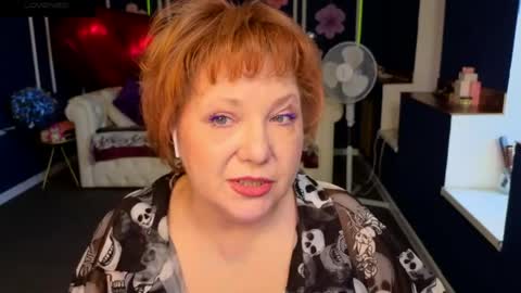 Snapshot of kira_kennet chatting on May 2026 06:11:02 AM Kira Kennet online show from May 2026 06:11:02 AM