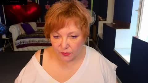 Snapshot of kira_kennet chatting on June 2026 05:42:01 AM Kira Kennet online show from June 2026 05:42:01 AM