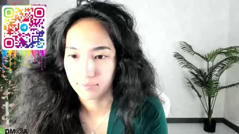 Snapshot of kira_lilian chatting on September 2025 03:49:01 AM Aura online show from September 2025 03:49:01 AM