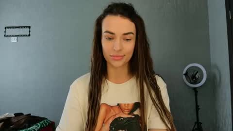 Kira love1 online show from April 2026 09:16:01 AM