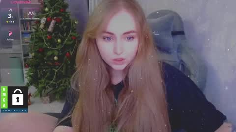 Snapshot of kira_love_sleep chatting on December 2024 05:12:01 PM you know thumb up me please its important online show from December 2024 05:12:01 PM