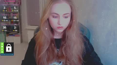 Snapshot of kira_love_sleep chatting on January 2025 03:08:02 PM you know thumb up me please its important online show from January 2025 03:08:02 PM