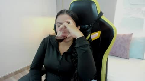 K I R A online show from April 2026 11:16:01 AM