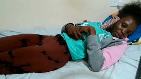 kirah_hot online show from May 2026 07:37:02 PM