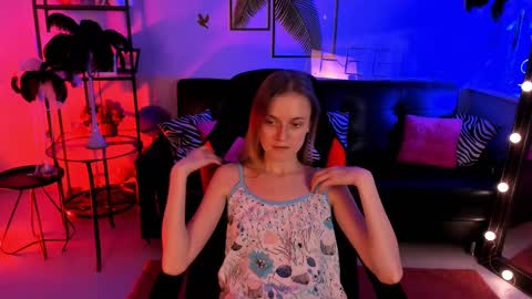 Kira online show from February 2025 03:16:01 PM