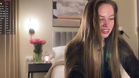 Kira online show from January 2025 10:59:01 AM