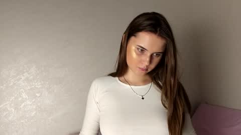 Emily online show from March 2026 01:11:01 PM