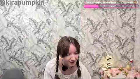 Snapshot of kirapumpkin chatting on June 2026 06:32:01 PM kirapumpkin online show from June 2026 06:32:01 PM