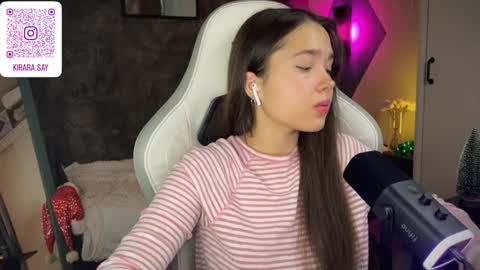 Snapshot of kirarasay chatting on December 2024 11:28:02 AM Kira online show from December 2024 11:28:02 AM