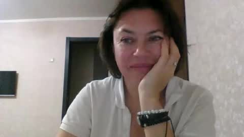 kiravix online show from September 2025 08:47:02 PM