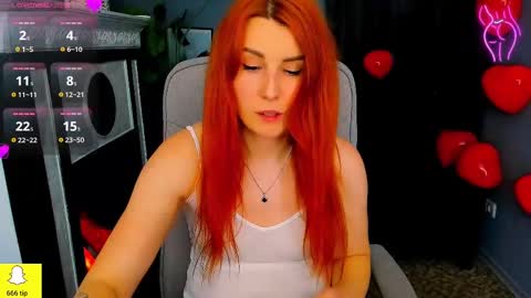 Snapshot of kiraxmoon chatting on February 2025 10:22:01 AM kiraxmoon online show from February 2025 10:22:01 AM