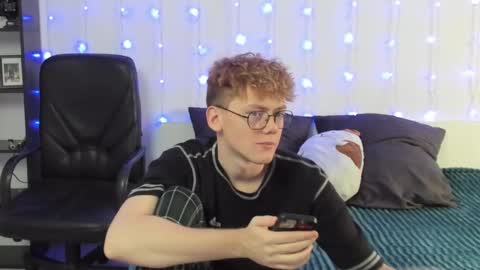 Kirill and Andrey online show from December 2024 07:05:01 PM