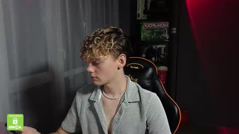 Kirill and Andrey online show from October 2025 12:44:01 AM