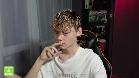 Kirill and Andrey online show from October 2025 11:27:01 PM