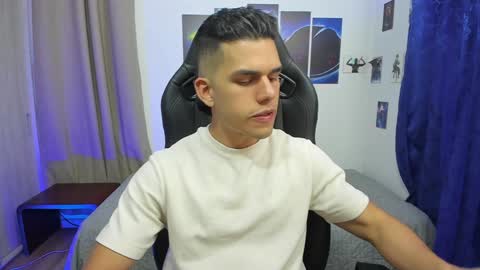 Snapshot of kiritosexhot chatting on December 2024 01:37:02 AM Jacob online show from December 2024 01:37:02 AM