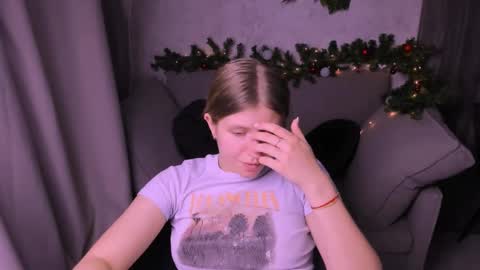 Kira online show from December 2024 11:24:01 PM