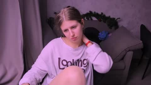 Kira online show from January 2025 11:06:01 PM