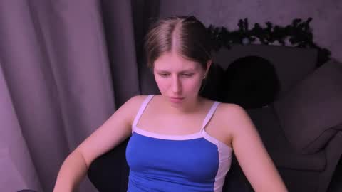 Kira online show from January 2025 12:12:01 AM