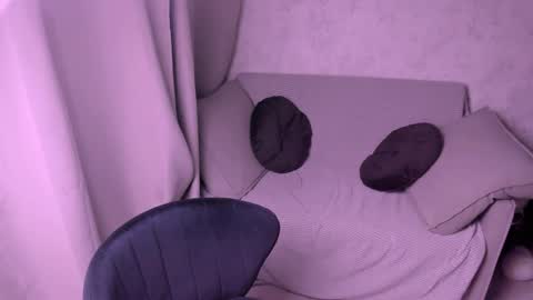 Kira online show from February 2025 07:31:02 PM