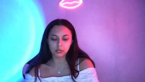 kiss_ameliaa online show from February 2025 10:34:01 AM
