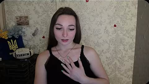 Snapshot of kiss_shy chatting on December 2024 12:33:01 PM Valeria online show from December 2024 12:33:01 PM