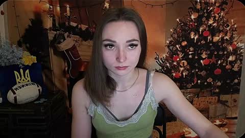 Snapshot of kiss_shy chatting on December 2024 08:40:01 AM Valeria online show from December 2024 08:40:01 AM