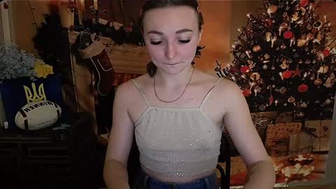 Snapshot of kiss_shy chatting on December 2024 09:11:02 AM Valeria online show from December 2024 09:11:02 AM
