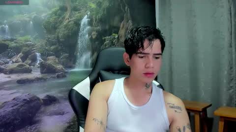 Snapshot of kiss_whitee chatting on March 2026 08:31:01 AM kiss_whitee online show from March 2026 08:31:01 AM