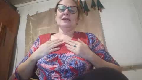 kissandvibe online show from December 2025 08:01:01 AM