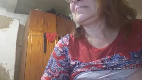 kissandvibe online show from December 2025 08:06:02 PM