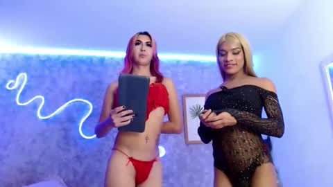 Snapshot of kisses_temtation chatting on October 2025 09:08:01 AM kisses_temtation online show from October 2025 09:08:01 AM