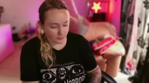 kissica online show from March 2025 12:27:02 PM