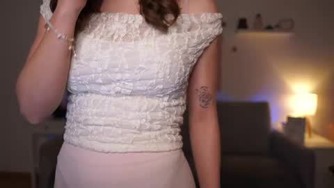 Sisi online show from April 2026 03:07:01 PM