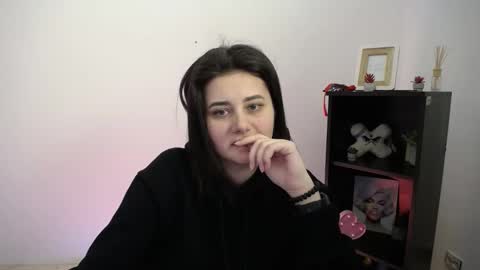 kissleoxx online show from January 2026 03:16:02 PM