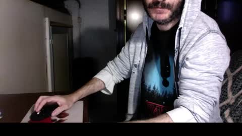 Snapshot of kissofbanned1983 chatting on October 2025 09:33:01 AM kissofbanned1983 online show from October 2025 09:33:01 AM